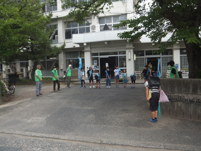 明徳小学校