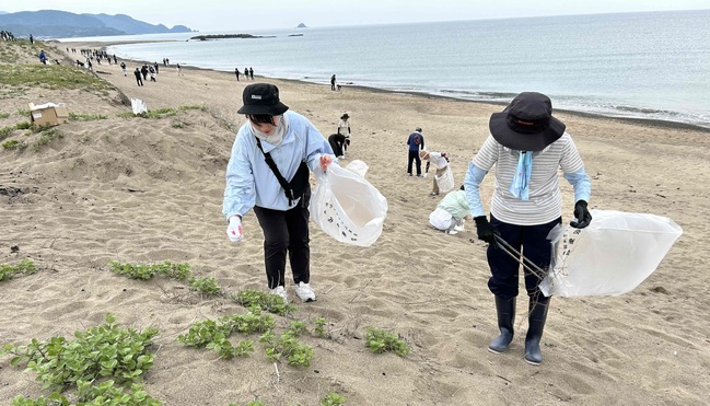 三里ヶ浜海水浴場